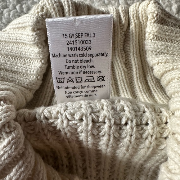 Boys Gymboree Cozy Beige Knit Sweater with Toggle Closures, Size 12-18 months - Picture 7 of 7